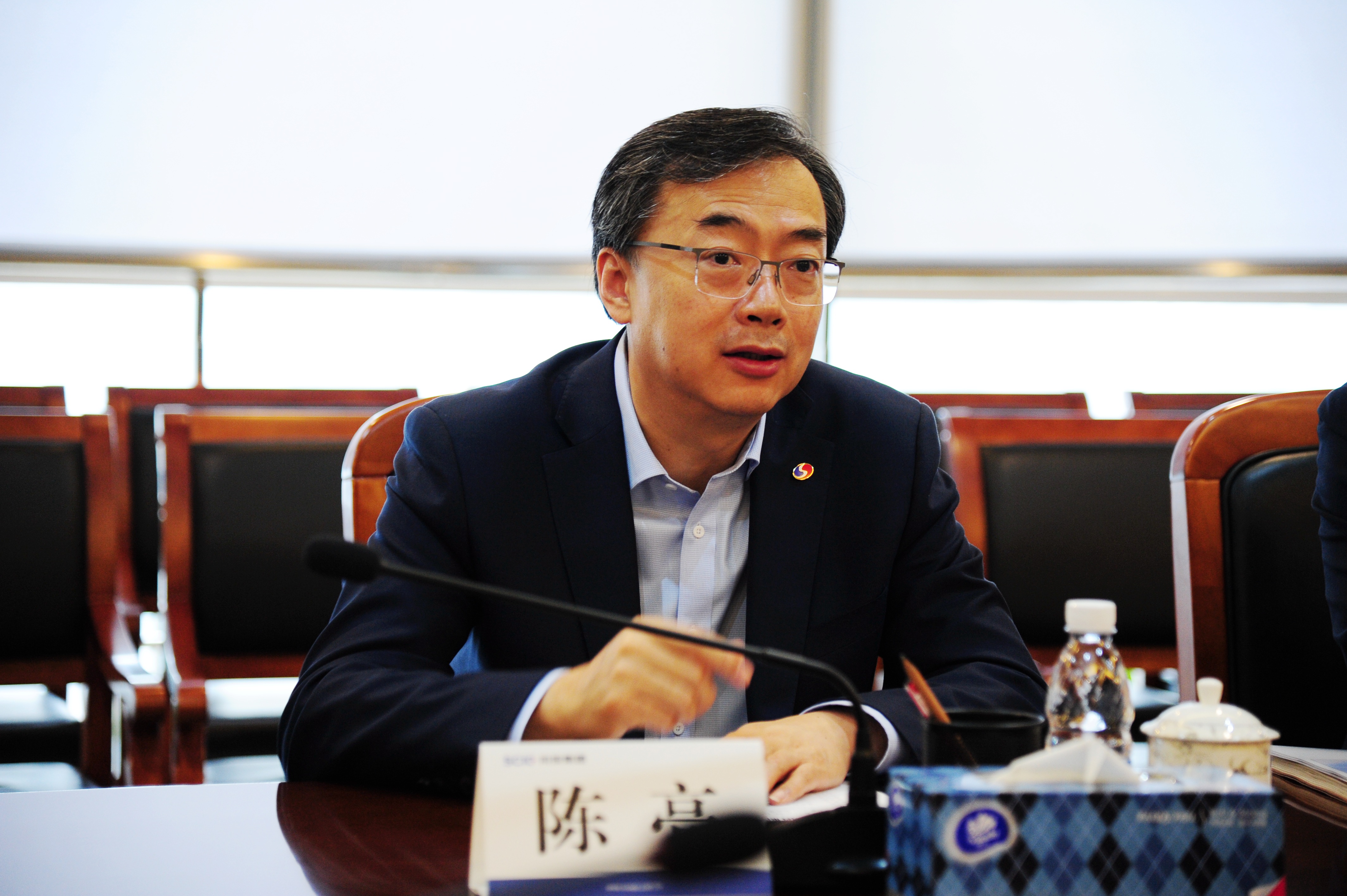 副董事长,总裁陈亮一行 - 集团要闻 - 四川省投资集团有限责任公司